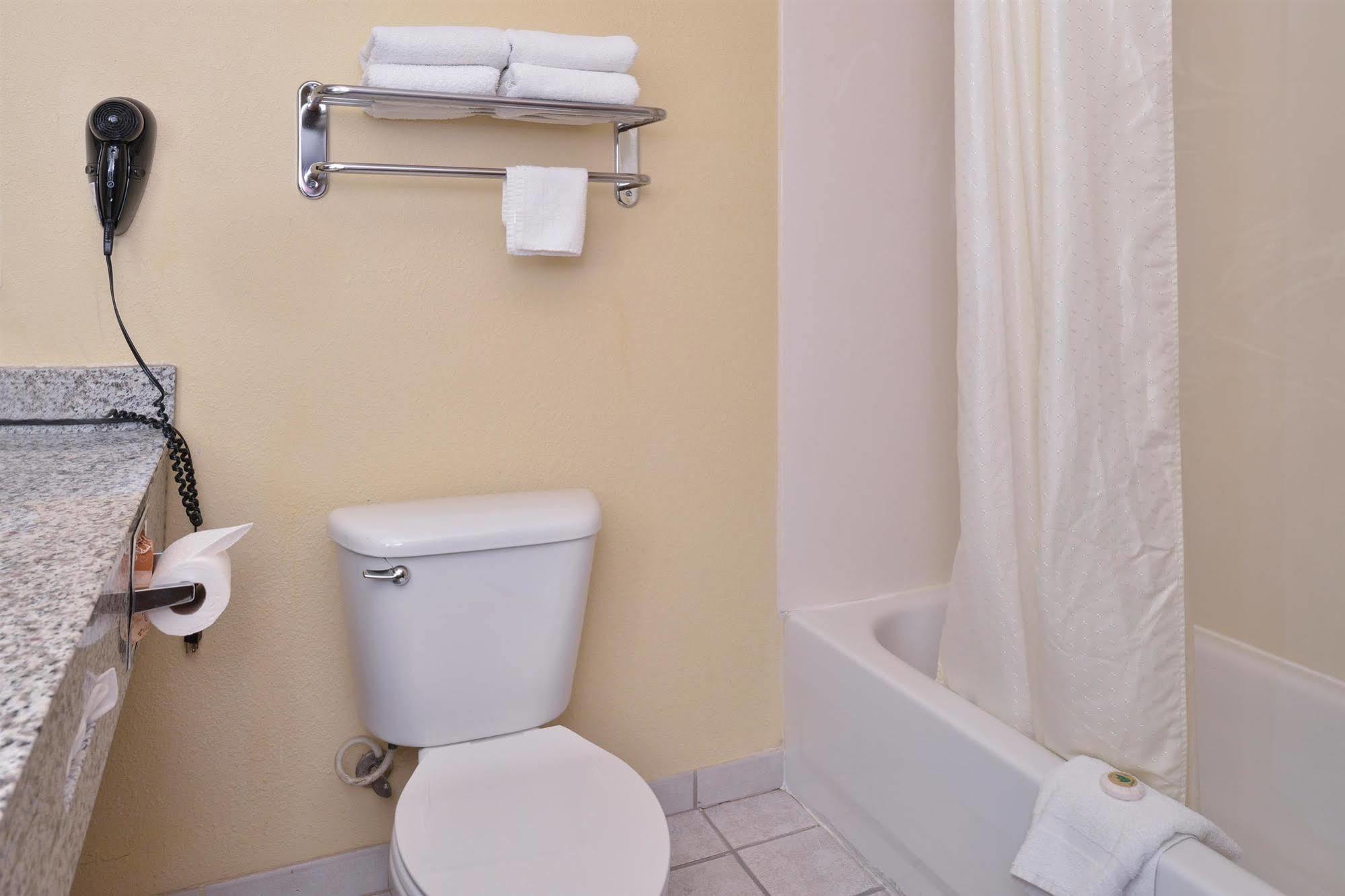 פורט וורת' Quality Inn & Suites מראה חיצוני תמונה